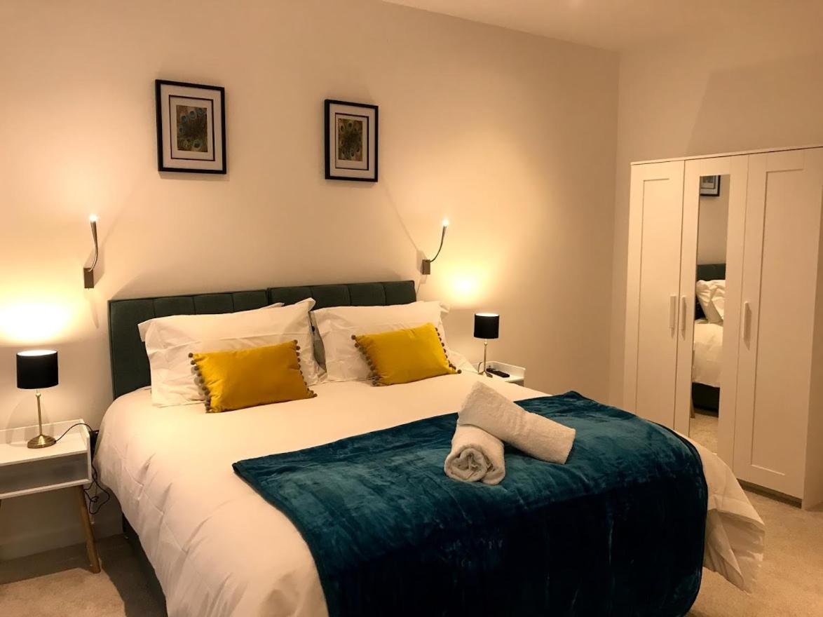 Maplewood Luxurious One-Bed Flat With Free Parking Hotel St Albans Exterior photo